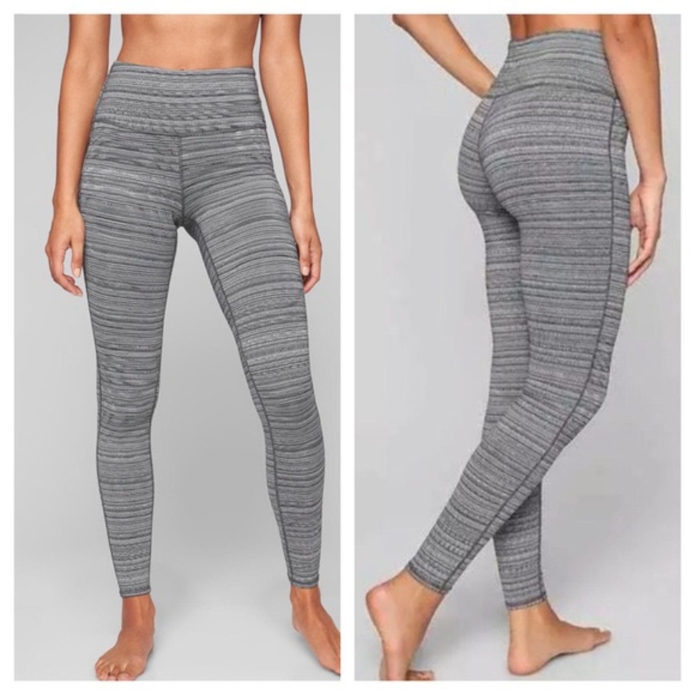 Athleta High Rise Jacquard Chaturanga 7/8 Tight